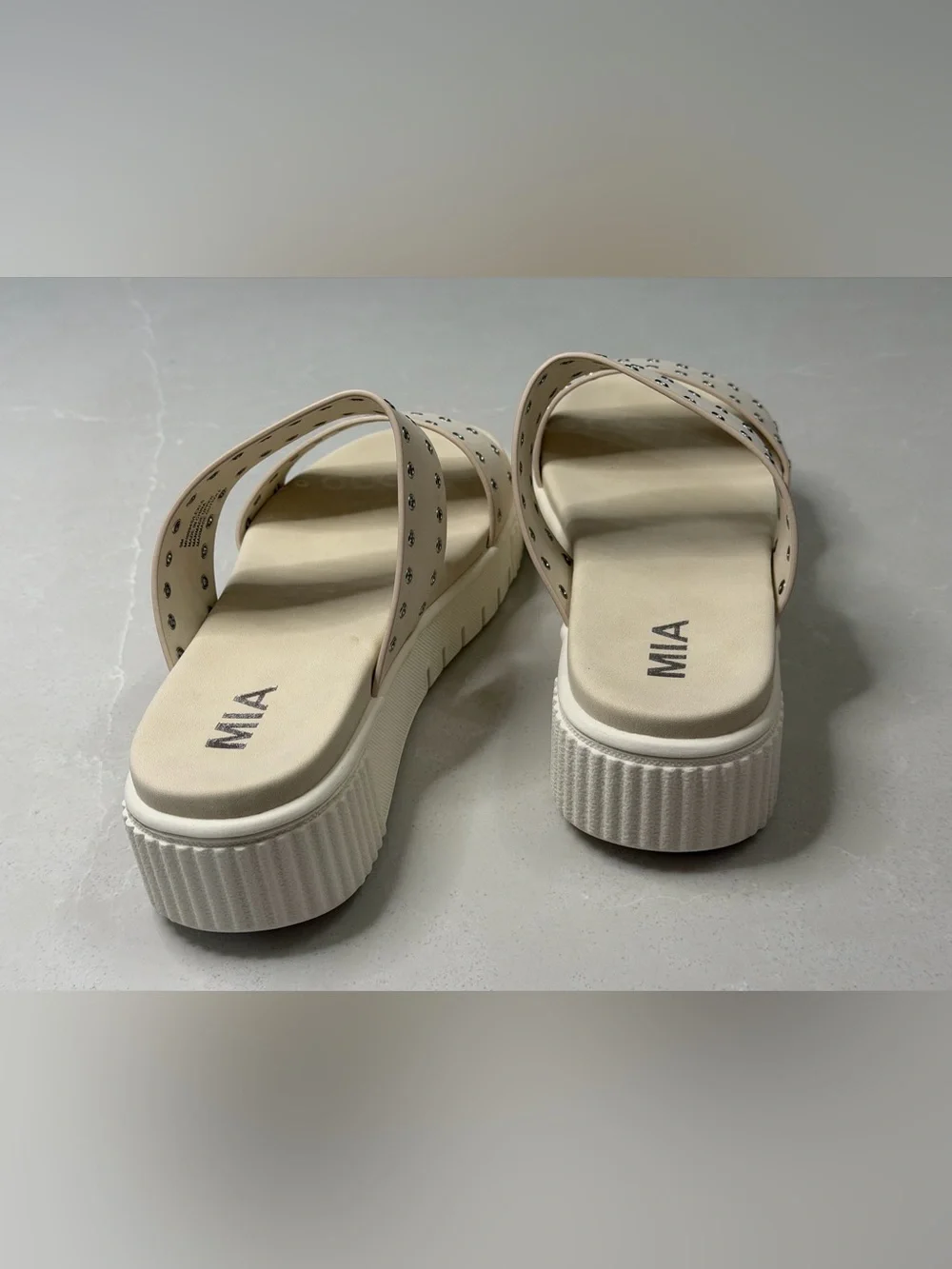 MIA Lexi-S Double Band Studded Eyelet Platform Slide Sandals 9M